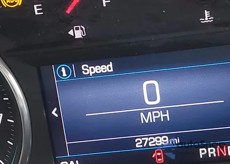 2022 Chevrolet Equinox Lt z USA, uszkodzony, nr VIN 2GNAXUEV2N6124451